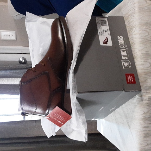 Stacy Adams Other - NWT/NIB MEN'S STACY ADAMS KYRON SMOOTH COGNAC BOOTIE SIZE 7M